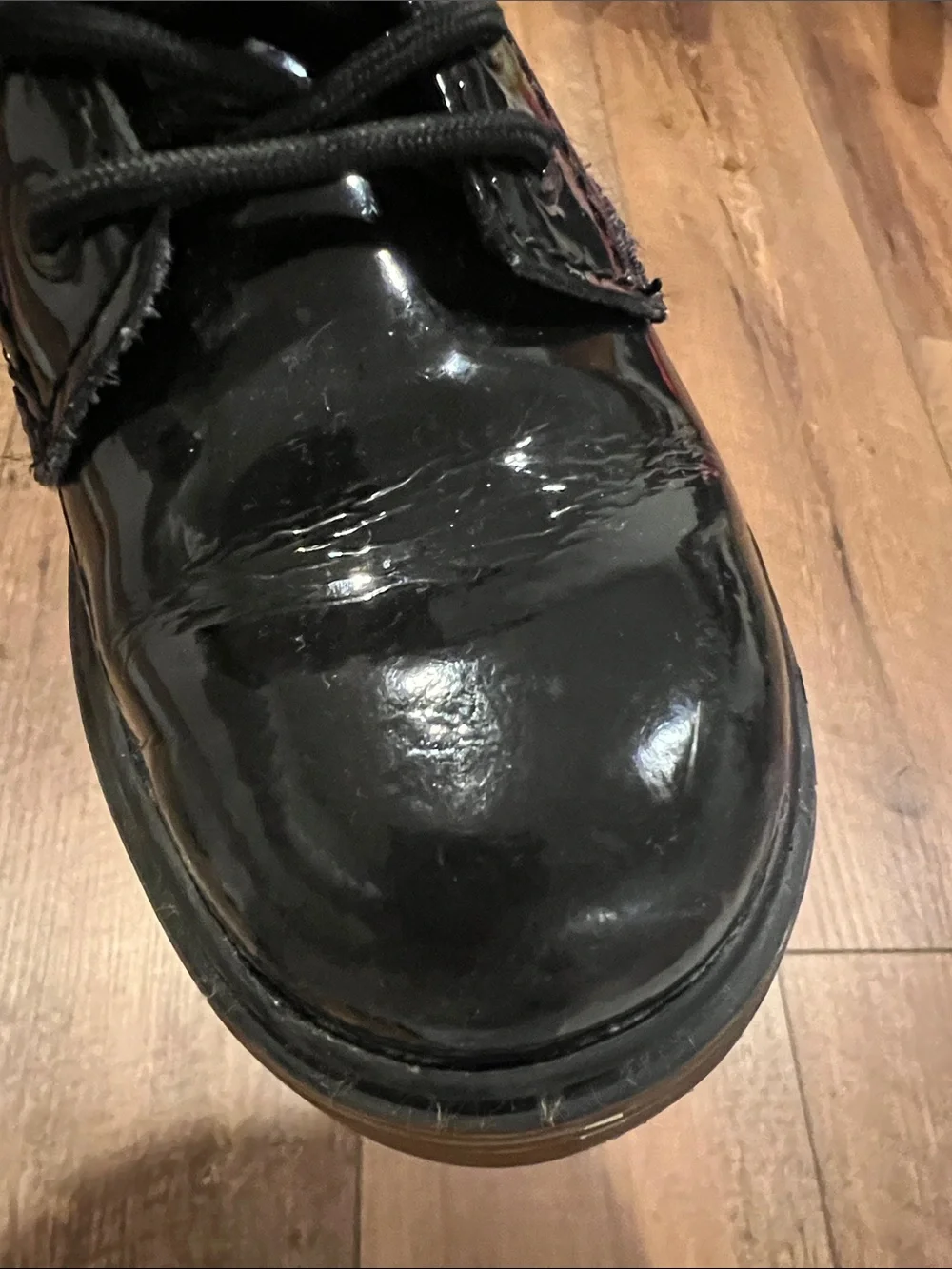 Dr. Marten’s Delaney Black Patent Leather Boots for Toddler Girl, size 11